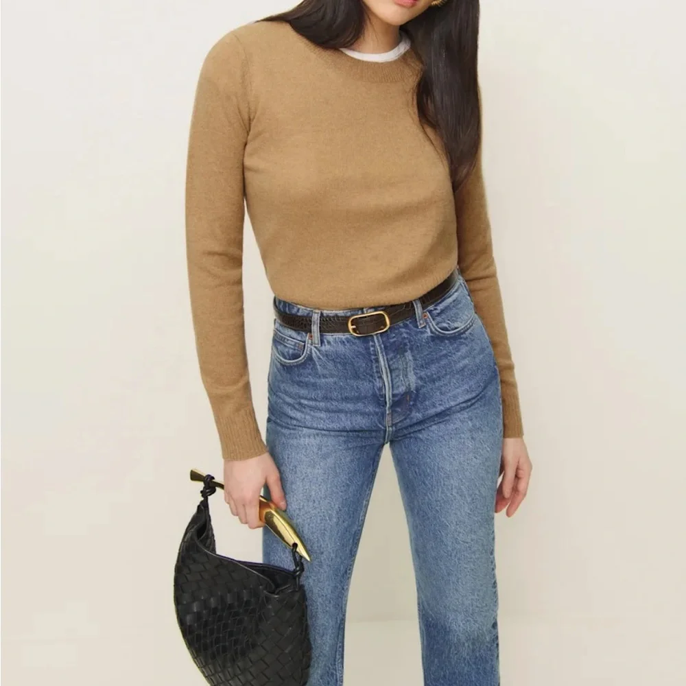 Reformation Dana Cashmere Crew Sweater size small - Picture 4 of 15